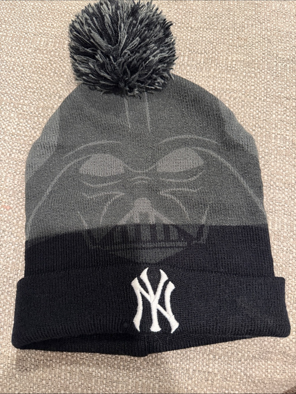 NY Yankees men's  Two-Tone Pom Beanie in Black & Gray with Darth Vader Star Wars